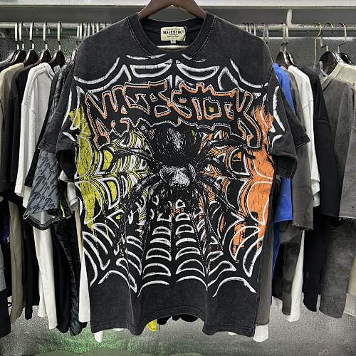 MA007P68MAJESTIK Tarantula Garment Dyed Print Crop Tee