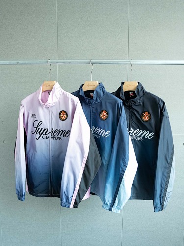 $60 SM6200 Supreme Umbro FW25 WEEK8 Gradient Track Jacket