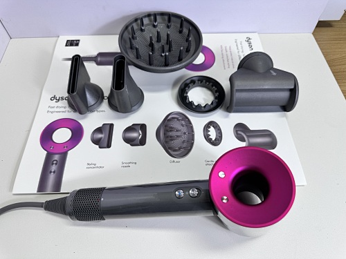 Dyson HD08